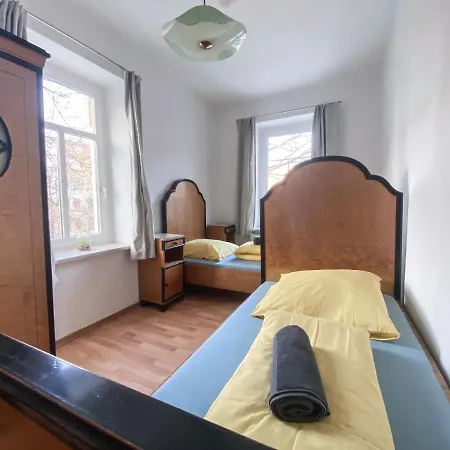 Stilvolle 2 Mit Kueche, Tv, Waschmaschine * Λειψία