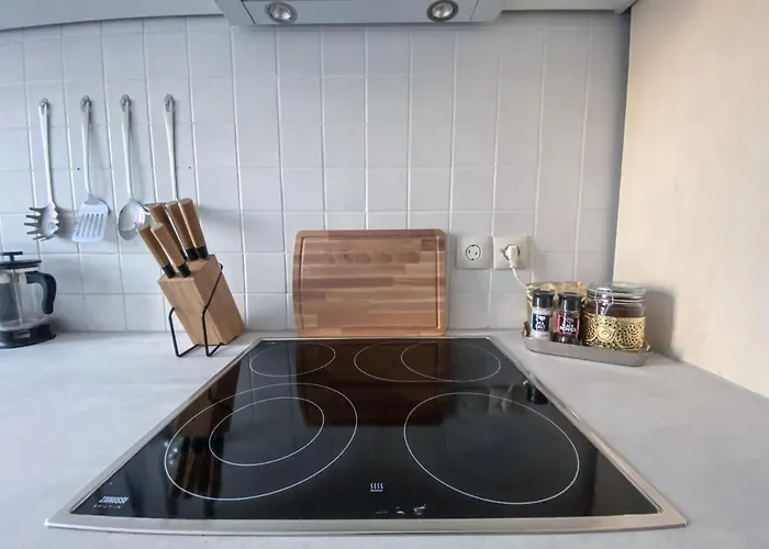 Stilvolle 2 Mit Kueche, Tv, Waschmaschine Leipzig