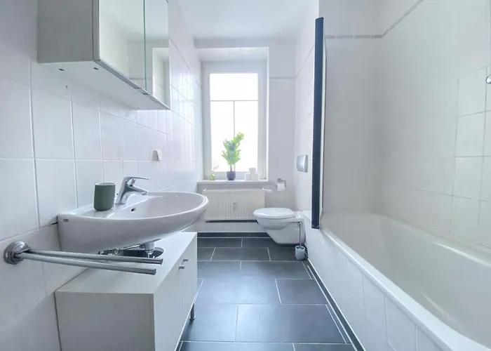 Stilvolle 2 Mit Kueche, Tv, Waschmaschine Leipzig